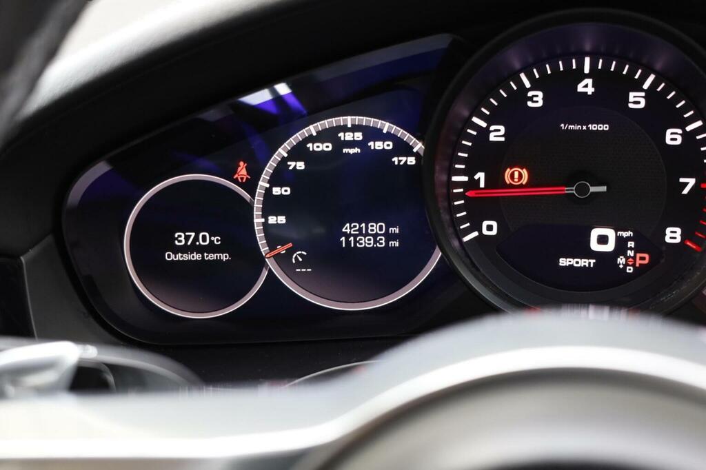 Porsche Cayenne 3.0L V6 4Wd Blue #74