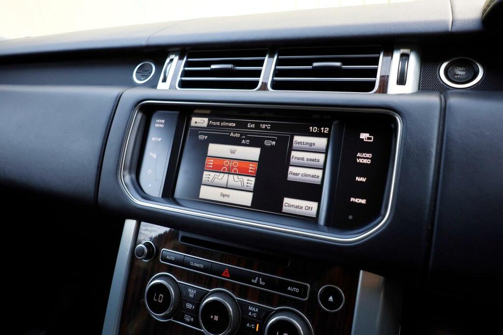 Land Rover Range Rover Vogue Gold #22