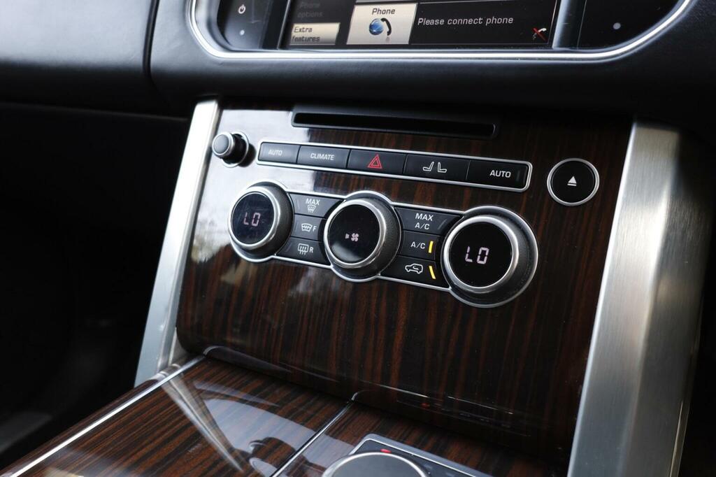 Land Rover Range Rover Vogue Gold #21