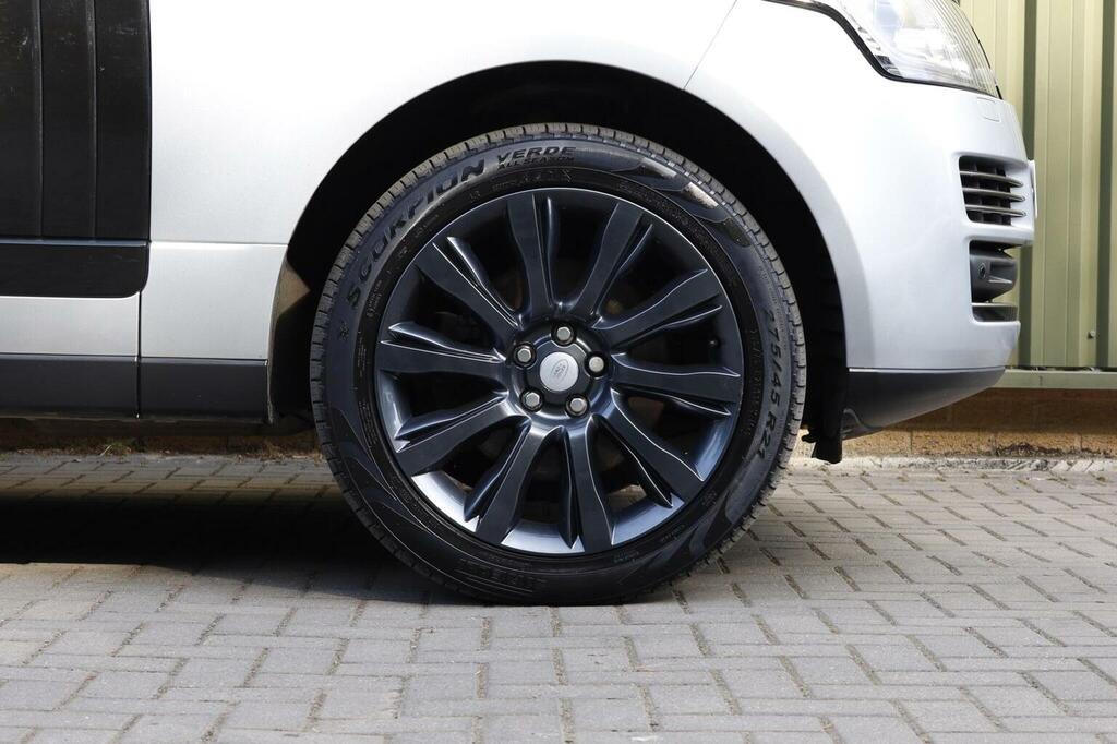 Land Rover Range Rover Vogue Gold #8