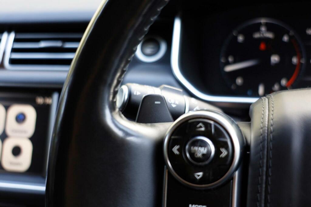 Land Rover Range Rover Vogue Gold #34