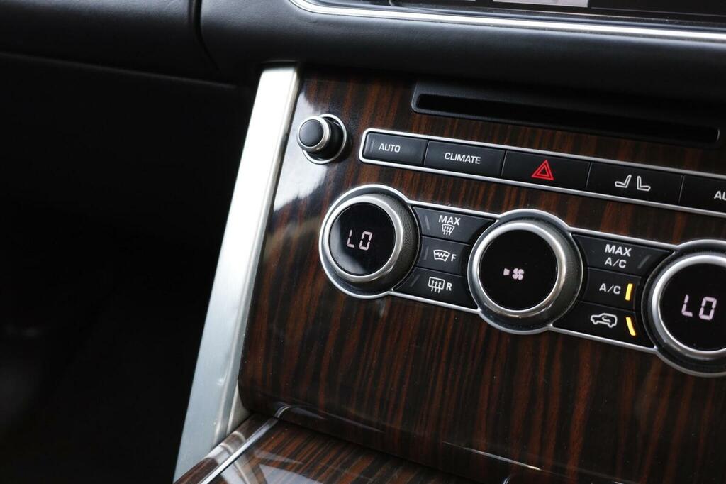 Land Rover Range Rover Vogue Gold #23