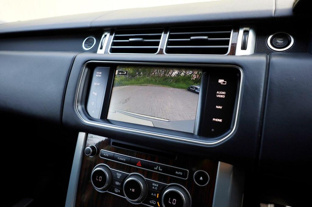 Land Rover Range Rover Vogue Gold #30