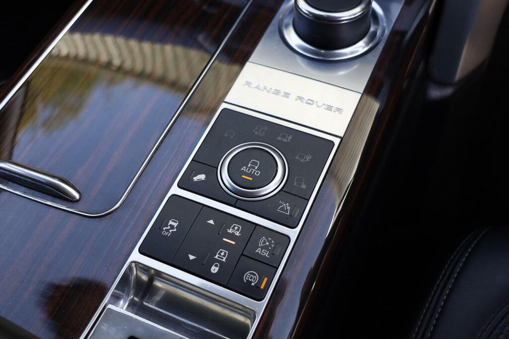 Land Rover Range Rover Vogue Gold #18