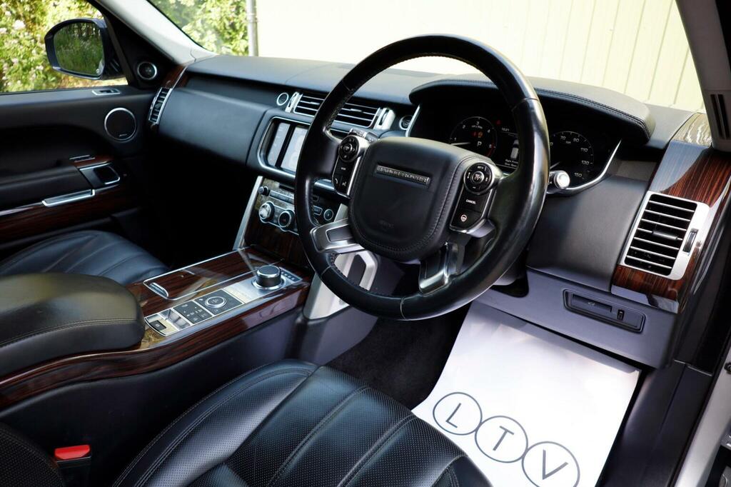 Land Rover Range Rover Vogue Gold #11