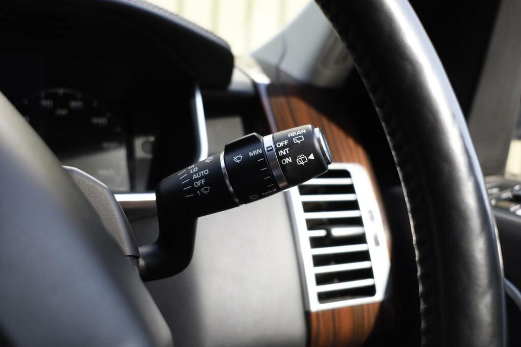 Land Rover Range Rover Vogue Gold #37