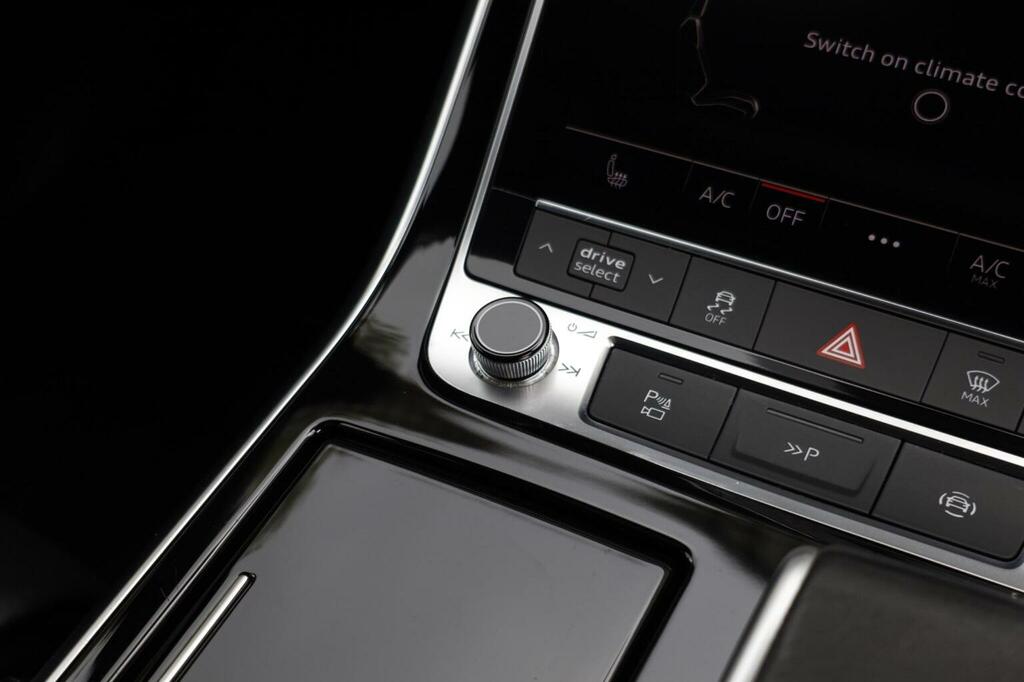Audi Q7 Q7 S Line Black Edition 55 Tfsi E Quattro Grey #21