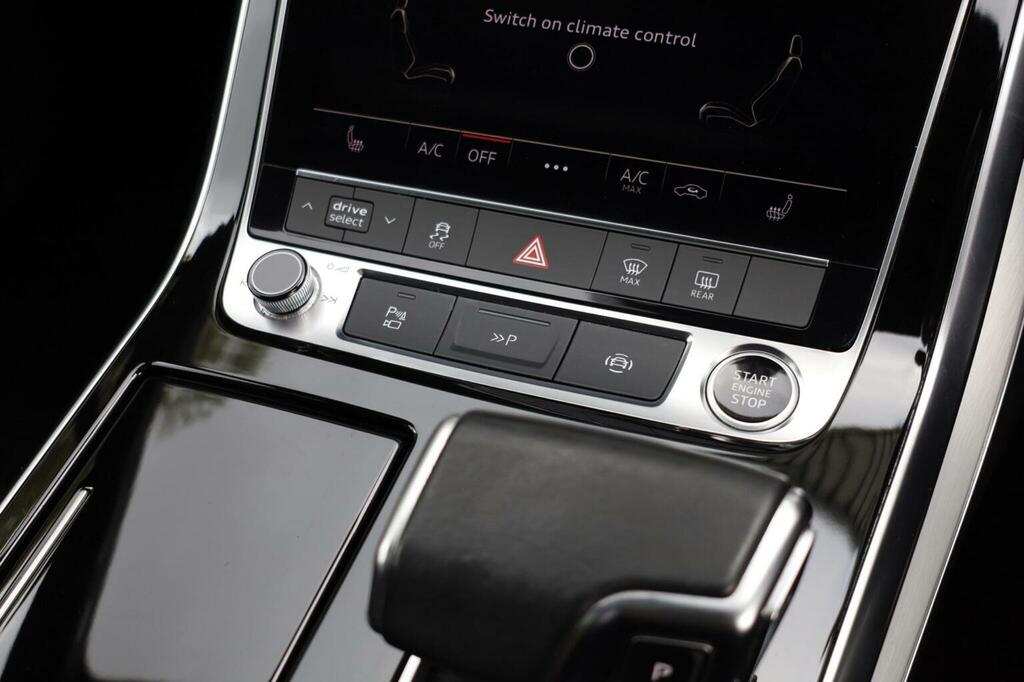 Audi Q7 Q7 S Line Black Edition 55 Tfsi E Quattro Grey #27
