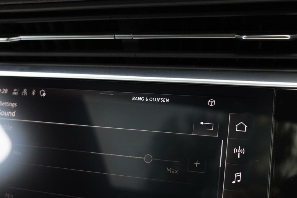Audi Q7 Q7 S Line Black Edition 55 Tfsi E Quattro Grey #41
