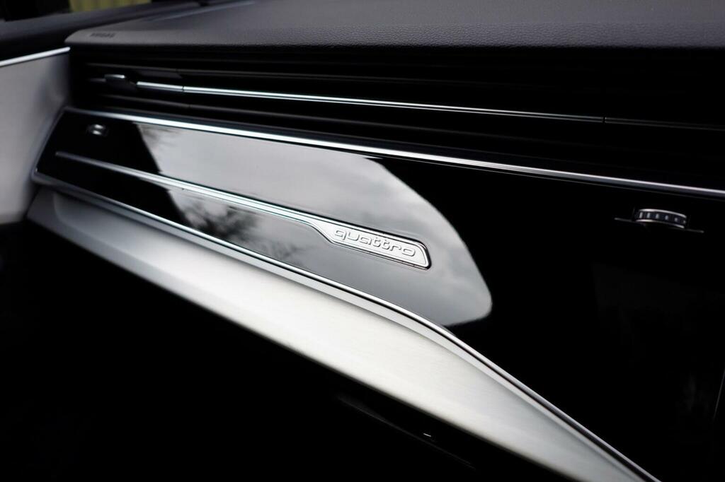 Audi Q7 Q7 S Line Black Edition 55 Tfsi E Quattro Grey #60