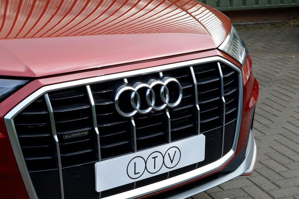 Audi Q7 Q7 S Line Black Edition 55 Tfsi E Quattro Grey #64