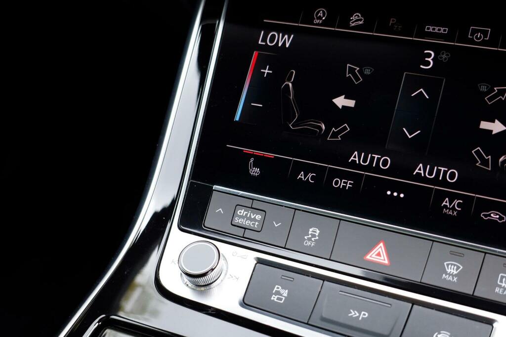Audi Q7 Q7 S Line Black Edition 55 Tfsi E Quattro Grey #29