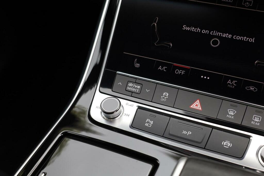 Audi Q7 Q7 S Line Black Edition 55 Tfsi E Quattro Grey #23