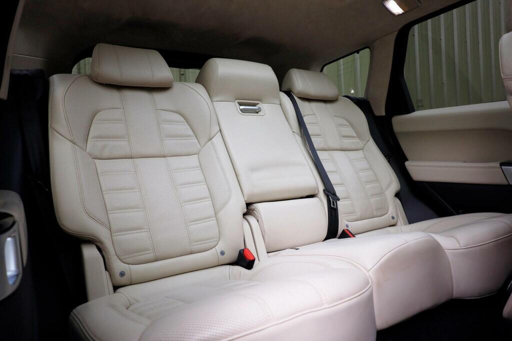 Land Rover Range Rover Sport Sd V6 Hse Dynamic Black #13