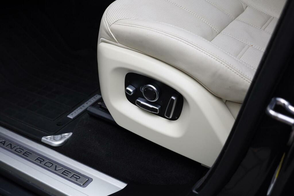 Land Rover Range Rover Sport Sd V6 Hse Dynamic Black #22