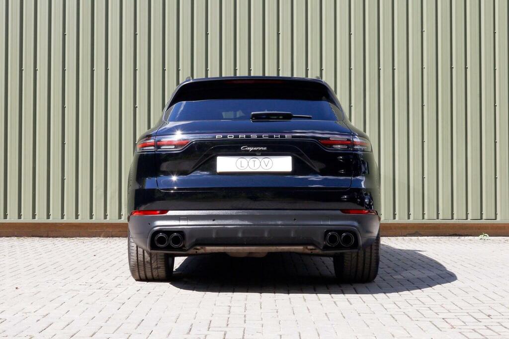Porsche Cayenne 3.0 V6 E-hybrid 17.9Kwh Platinum Edition Tiptronic Black #6