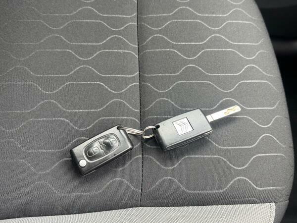 Citroen C3 Picasso Selection 2013 Red #28