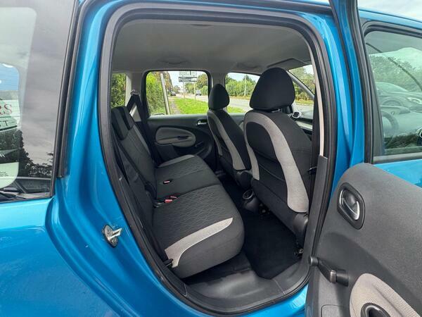 Citroen C3 Picasso Selection 2013 Red #21