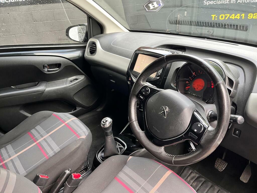 Peugeot 108 Active White #12