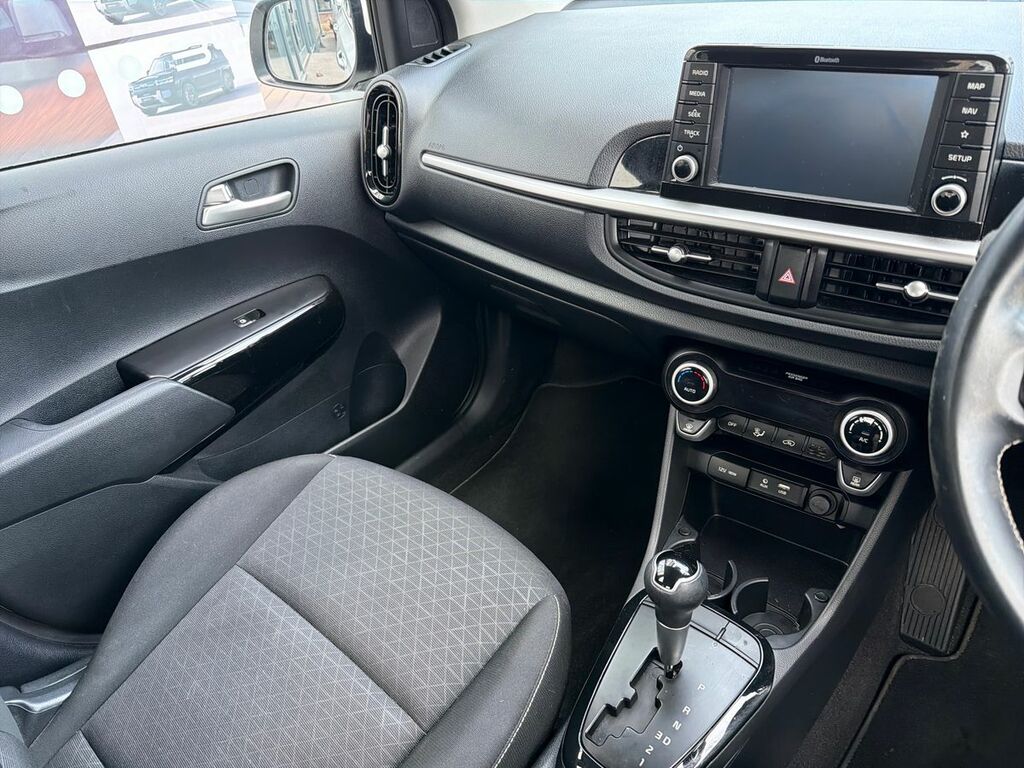 Kia Picanto X-line Green #14