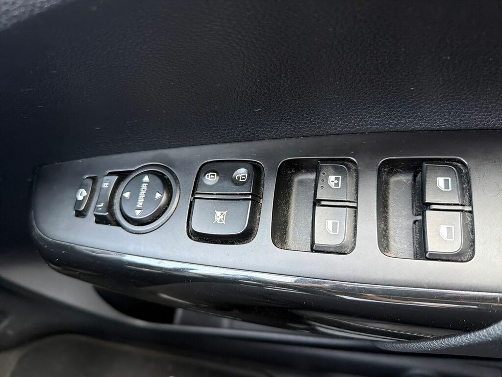 Kia Picanto X-line Green #16