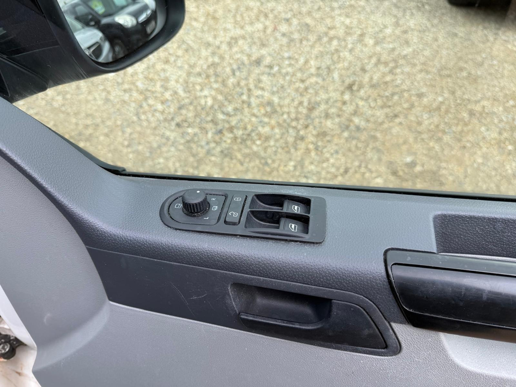 Volkswagen Transporter Diesel #16