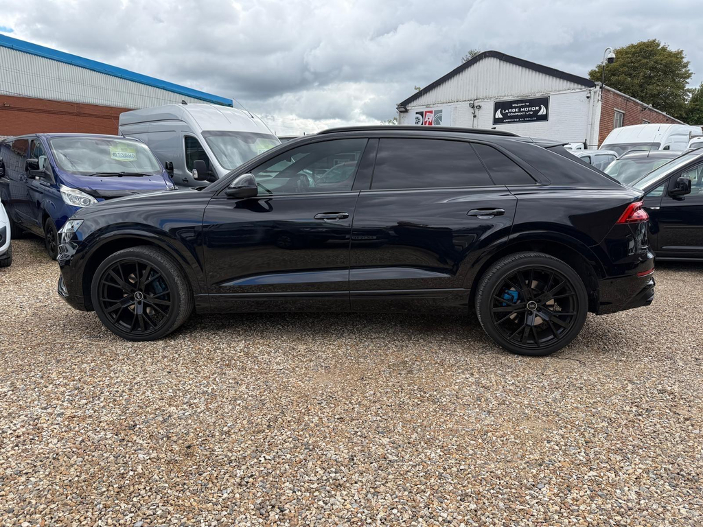 Audi Q8 3.0 Tdi V6 50 S Line Tiptronic Quattro Euro 6 Ss Black #4