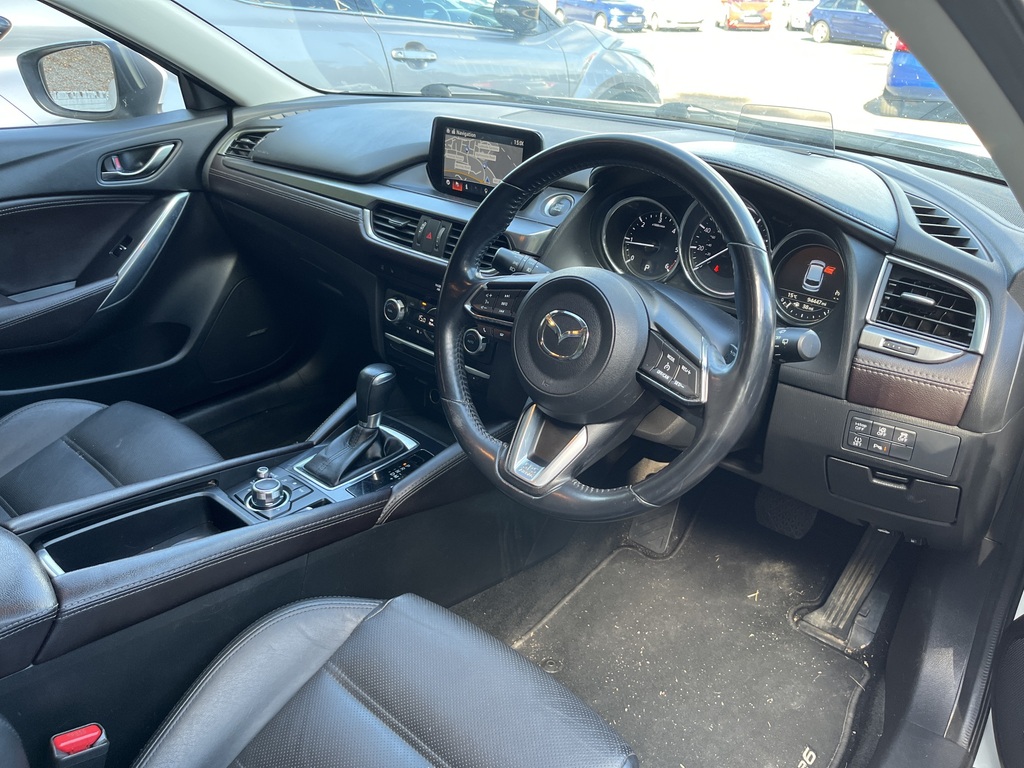 Mazda 6 2.2D 175 Sport Nav White #2
