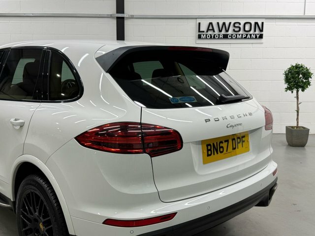 Porsche Cayenne D V6 Platinum Edition Black #47