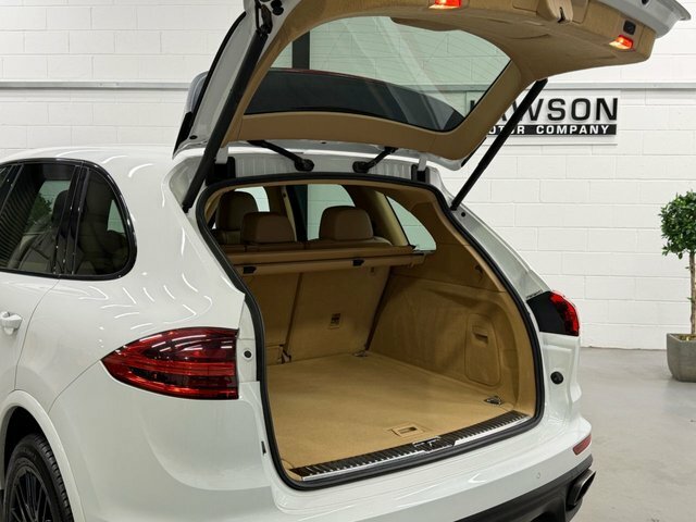 Porsche Cayenne D V6 Platinum Edition Black #48
