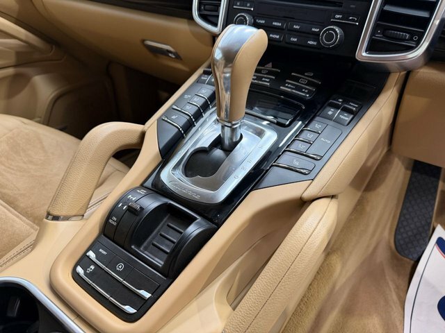 Porsche Cayenne D V6 Platinum Edition Black #20