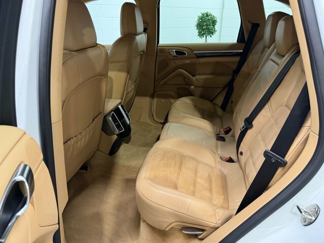 Porsche Cayenne D V6 Platinum Edition Black #59