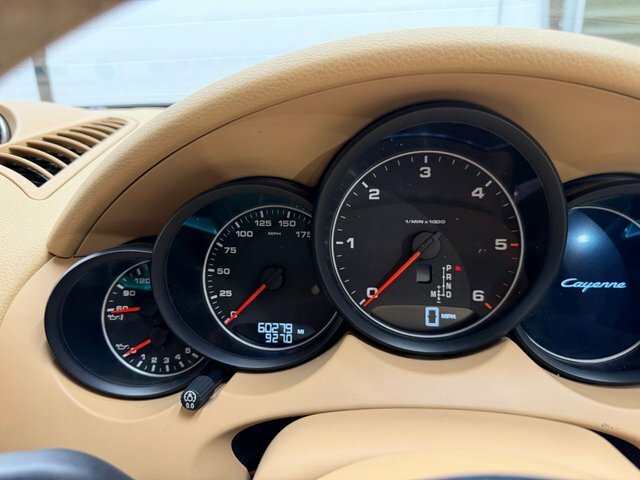Porsche Cayenne D V6 Platinum Edition Black #42