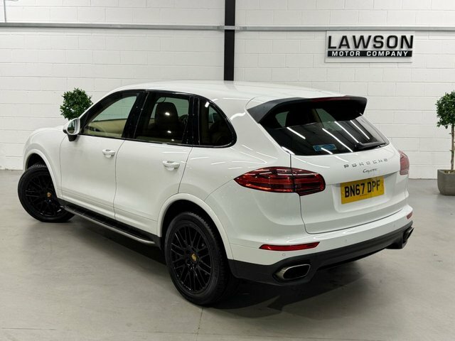 Porsche Cayenne D V6 Platinum Edition Black #71
