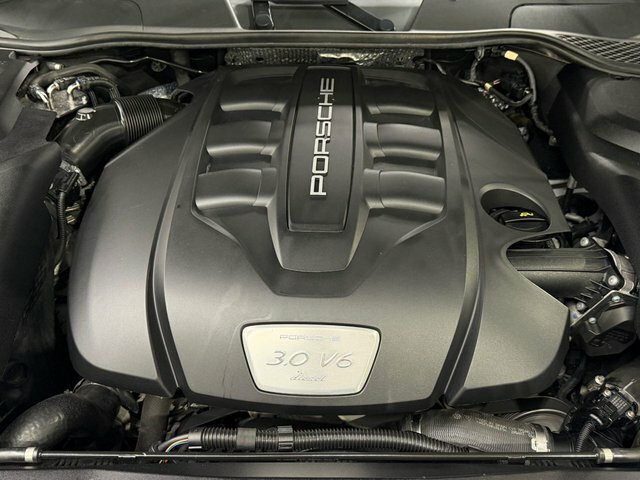 Porsche Cayenne D V6 Platinum Edition Black #33