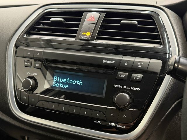 Suzuki SX4 S Cross Hatchback Black #19