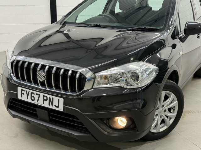 Suzuki SX4 S Cross Hatchback Black #43