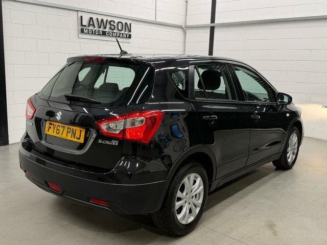 Suzuki SX4 S Cross Hatchback Black #37
