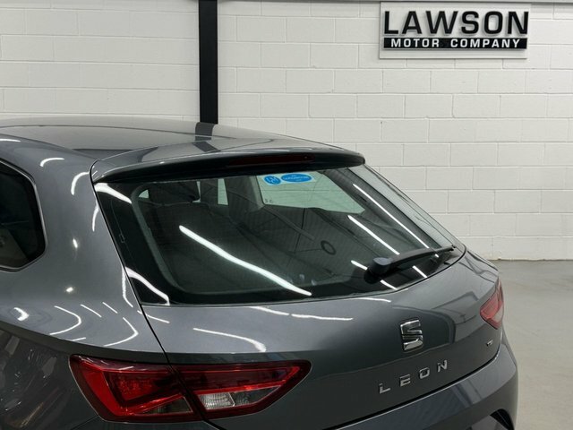 Seat Leon 2.0 Tdi Fr 150 Bhp White #25