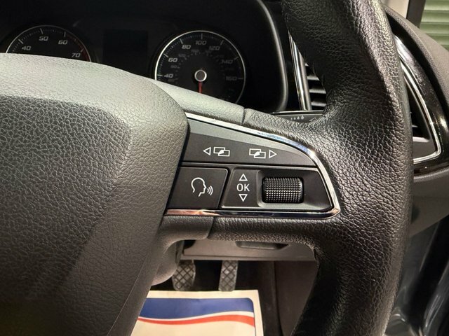 Seat Leon 2.0 Tdi Fr 150 Bhp White #20