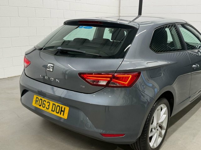 Seat Leon 2.0 Tdi Fr 150 Bhp White #11