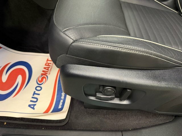 Land Rover Discovery R-dynamic Se Blue #75