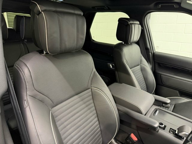 Land Rover Discovery R-dynamic Se Blue #15