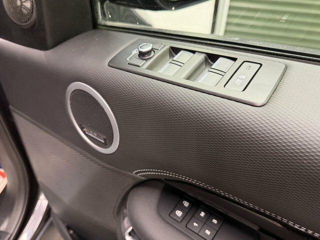 Land Rover Discovery R-dynamic Se Blue #27