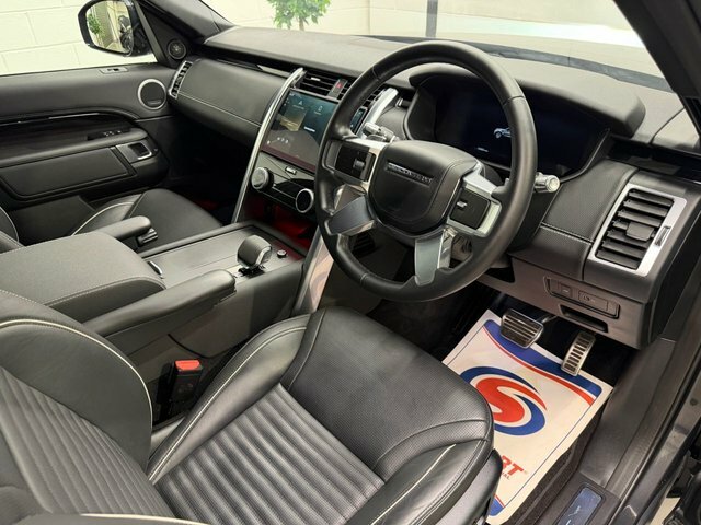 Land Rover Discovery .0 D300 Mhev R-dynamic Hse Suv 4Wd Grey #2