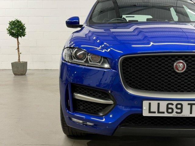 Jaguar F-Pace 3.0D V6 S Awd  #37