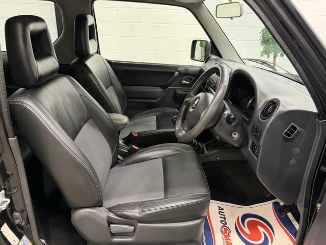 Suzuki Jimny 1.3 Sz4 Suv 171 G Km 83 Bhp Black #2