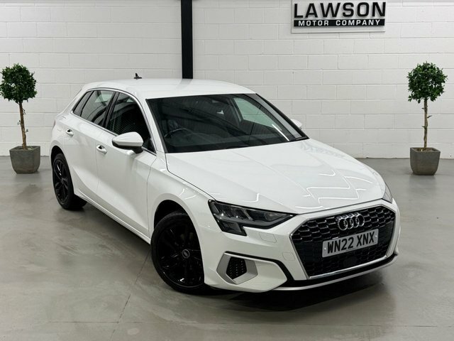 Audi A3 1.0 Tfsi 30 Sport Sportback Euro White #5