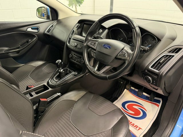 Ford Focus 1.0T Ecoboost Titanium X Hatchback Manu Blue #5