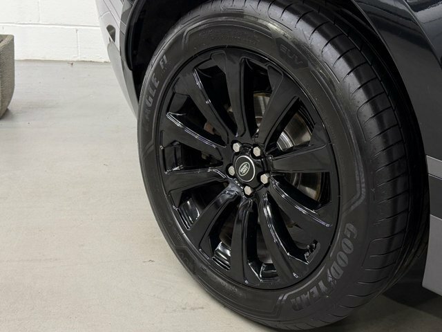 Land Rover Range Rover Velar 2.0 D180 R-dynamic Se Suv 4Wd Euro Black #6